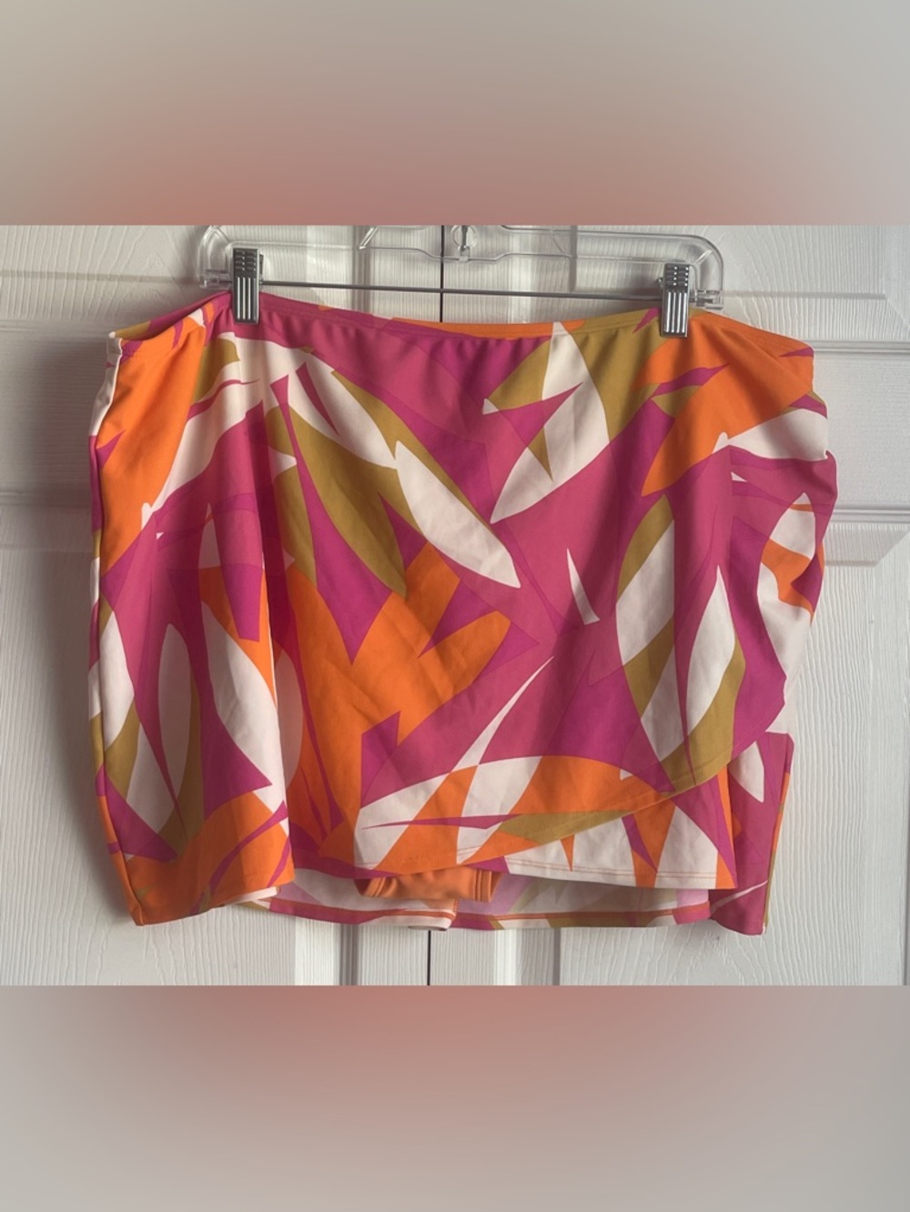 Kona Sol Women’s Multicolored Abstract Pattern Swim Skirt Size 2X NWT
